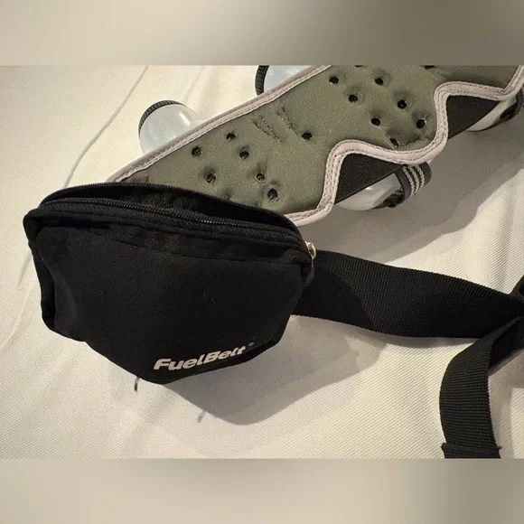 FuelBelt Black Hydration Belt - Picture 4 of 4